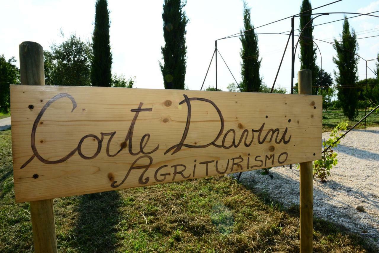 Corte Davini Agriturismo モンツァンバーノ エクステリア 写真